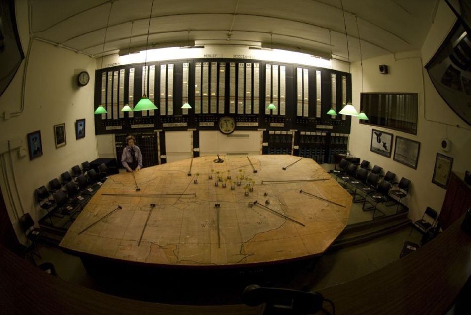 London: Westminster Abbey & Churchill War Rooms Walking Tour - FAQ
