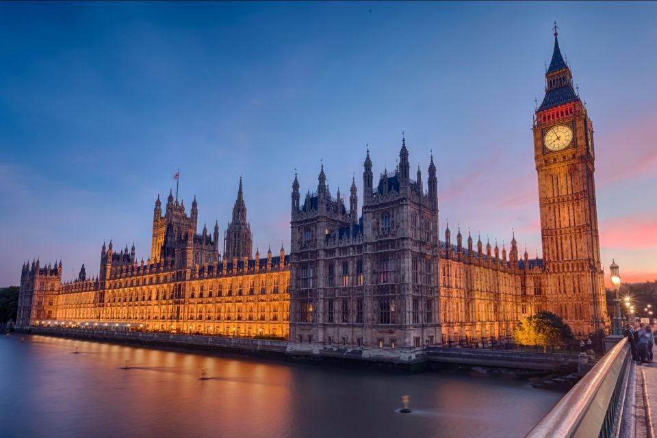 London: Westminster Abbey Guided Tour - Why Westminster Abbey’s coronation space feels different with a guide