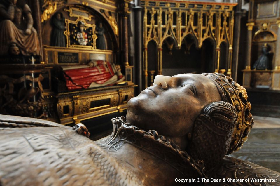 London: Westminster Abbey Guided Tour - Gothic architecture and details your eyes would miss alone