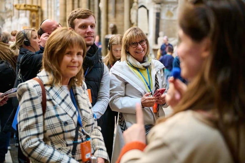 London: Westminster Abbey & Jubilee Galleries Guided Tour - Why the Blue Badge guide changes everything (and who you might learn from)