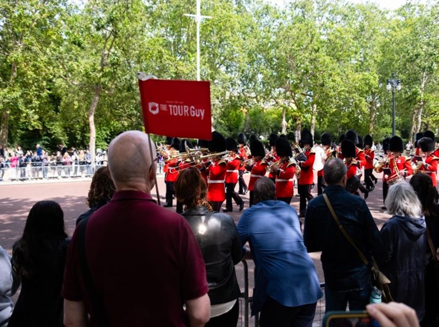 London: Westminster Abbey, Tower of London and Boat Tour - 10 Downing Street, Houses of Parliament, and a quick Big Ben photo