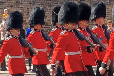 LONDON Westminster Private Walking Tour fully flexible - Hotel pickup and a smooth start before the crowds