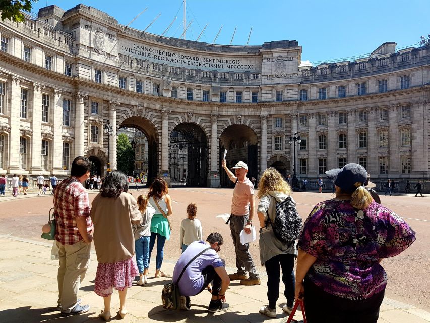 London: Westminster Tour, Tower of London & Tower Bridge - Tower of London: a real fortress in about 90 minutes