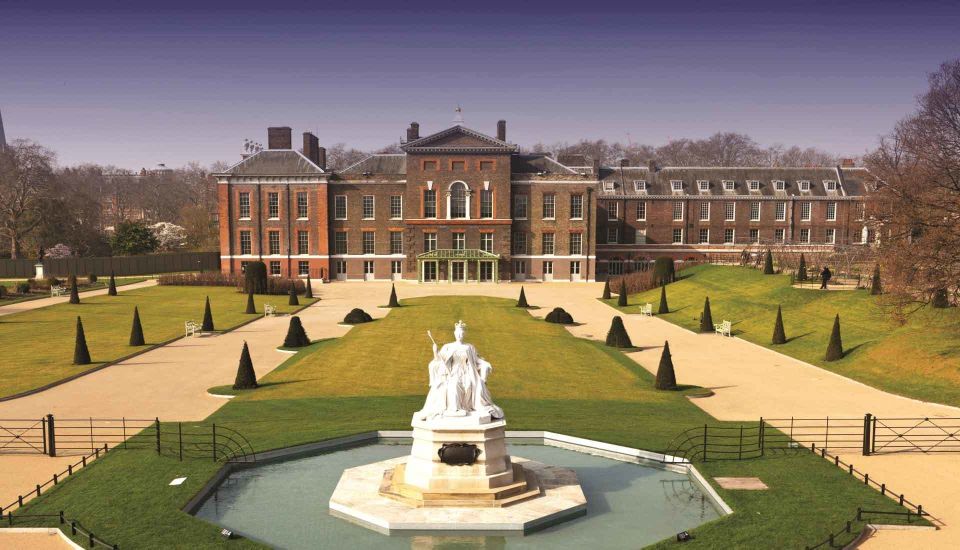 London: Westminster Walking Tour and Kensington Palace Visit - Downing Street, Parliament Square, and Westminster Abbey: where stories make the photos better