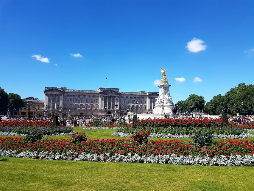 London: Westminster Walking Tour & London Dungeon Entry - Meeting point at The Ritz: how to find it without stress