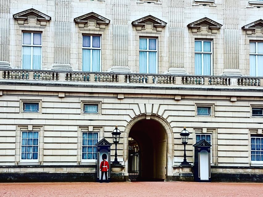 London: Westminster Walking Tour & Westminster Abbey Visit - Practical tips so your day runs smoother