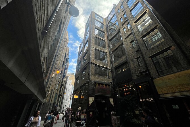 London Witches and History Walking Tour - Price and value: what you’re really paying for