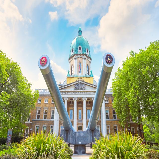 London: World War II History in London Private Guided Tour - Churchill in the Streets: The Statue Moment That Helps Everything Click