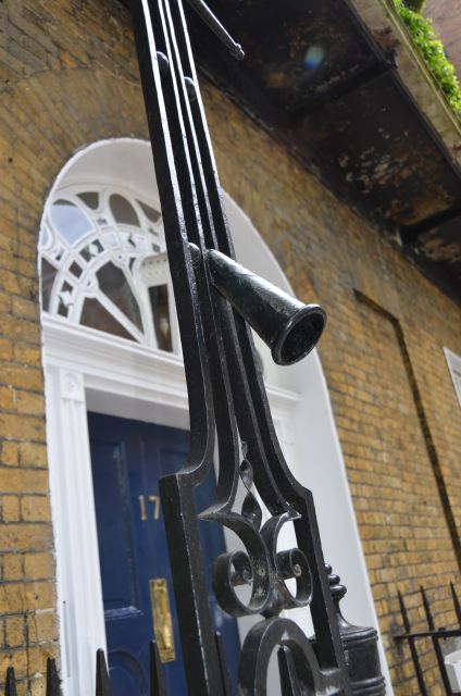 London's Hidden Treasures Tours by Black Taxi Cab - Price and value: $673 per group up to 6
