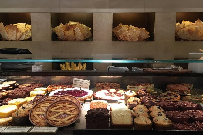 London’s Sweet Treats And Desserts Tour with a Local Tailored to Your Tastes - Stop 2: Marine Ices gelato and a stroll with history