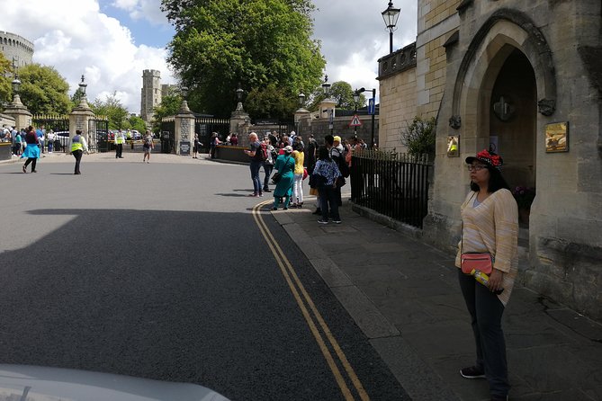 Luxury Private Vehicle Day Hire from & to London via Stonehenge & Windsor Castle - Price and Value: What You’re Really Paying For