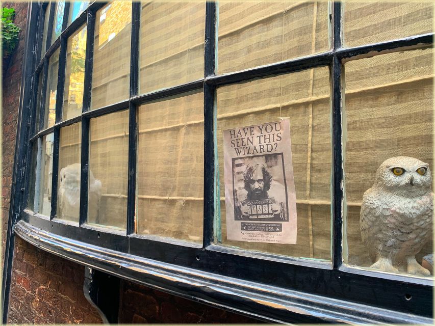Magical Movies: London Harry Potter Tour - The lanes leading to Diagon Alley