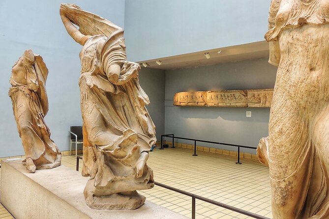 Marvels at the British Museum: Rosetta Stone, Parthenon, Mummies - How the Guide Makes Labels Feel Like Stories