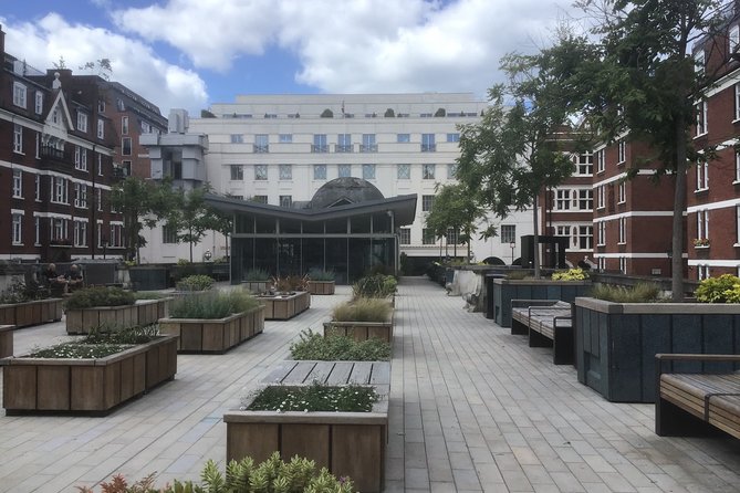 Mayfair and Belgravia Private Walking Tour - Shepherd Market to Wellington Arch: back streets with old soul