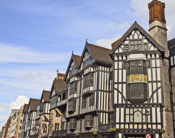 Mayfair, London's famous aristocratic village - Exclusive, Private Walking Tour - Key Things You’ll Notice on This Mayfair Tour