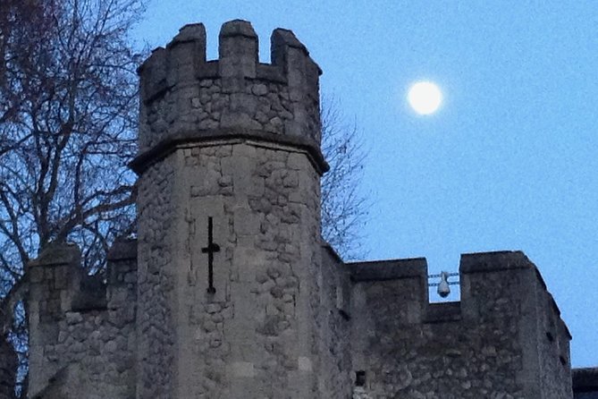 Medieval London: A Self-Guided Audio Tour from Monument to the Tower of London - How to use the VoiceMap app on foot (so you don’t get lost)