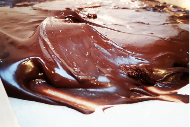 Melt's Amazing Bonbons making in Notting Hill - Chocolate tips you can actually use at home