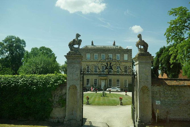 Midsomer Murders Tour from London - Dorchester-on-Thames: the final clues before returning to London