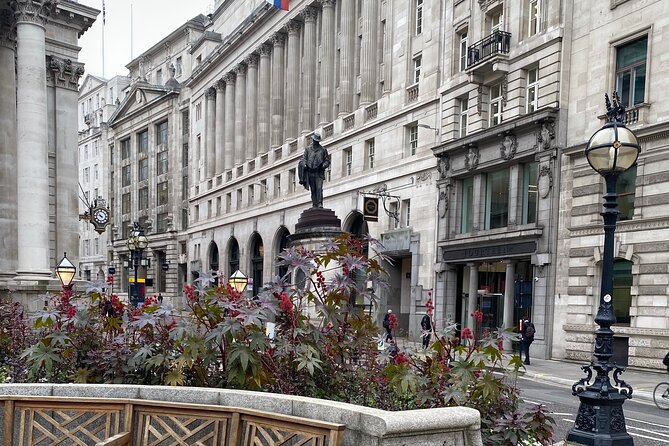 Money and Power in the City Sightseeing Tour - Stop-by-stop: the City’s story from Romans to St Paul’s