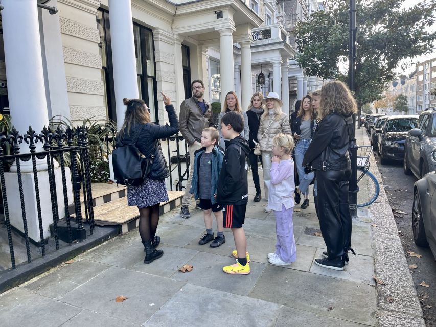 Notting Hill Walk Celebrities and Film Locations- London - Electric Cinema and the Notting Hill Book Shop Ltd: movie details you can map