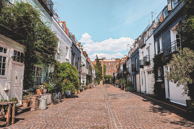 Notting Hill’s Secret Spots: A Self-Guided Walking Tour - Start at Ladbroke Square: uphill energy and centuries of change