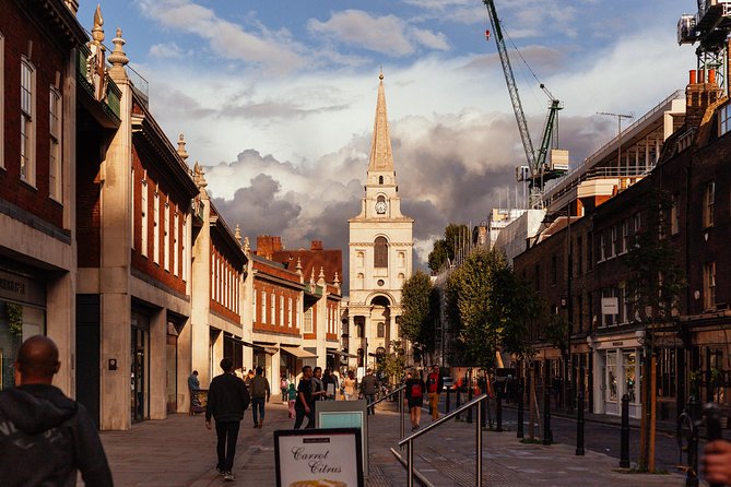 Off the Beaten Track in London: Private Shoreditch Tour - Stop 1: Whitechapel Gallery and the Jack the Ripper connection