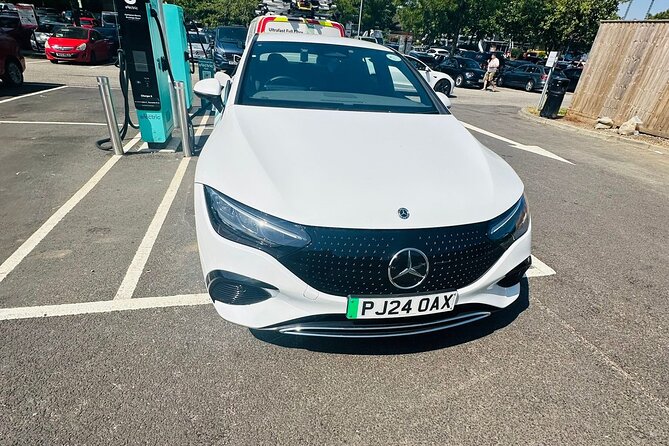 One Way Taxi Transfer from London Luton Airport to London City - Meeting point reality check: inside arrivals is great, but clarify if the driver suggests otherwise