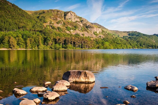 Overnight Lake District with Cream Tea and Cruise from London - Optional add-on by bus: Grasmere and Wordsworth’s Lake District base