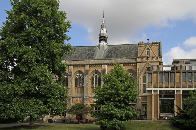 Oxford, Shakespeare Country & Warwick castle private Tour - Who should book this private day trip, and who might skip it