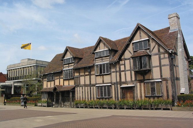 Oxford, Shakespeare Country & Warwick castle private Tour - Should you book Oxford, Shakespeare Country & Warwick Castle?