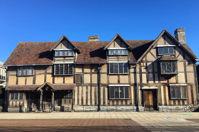 Oxford, Stratford-upon-Avon & Cotswolds Day Trip from London - Stratford-upon-Avon: Shakespeare’s Schoolroom before the day gets loud
