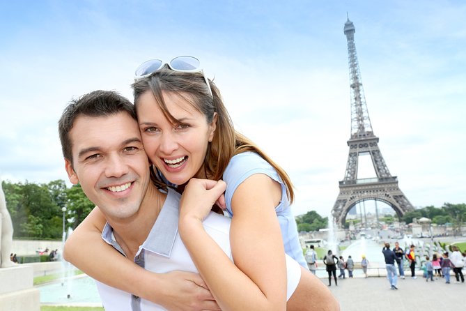 Paris Tour via Eurostar, with Seine Cruise and Travelcard - Your independent Paris time: metro zones 1–3 and a map plan