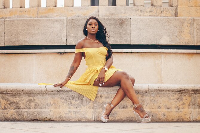 Photographer, Professional Photo Shoot - London - Should you book this London photographer shoot?
