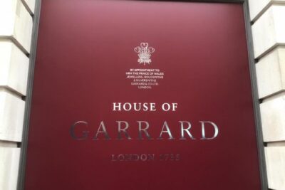 Princess Diana Private Walking Tour of London - Garrard: Where the Engagement-Ring Story Begins