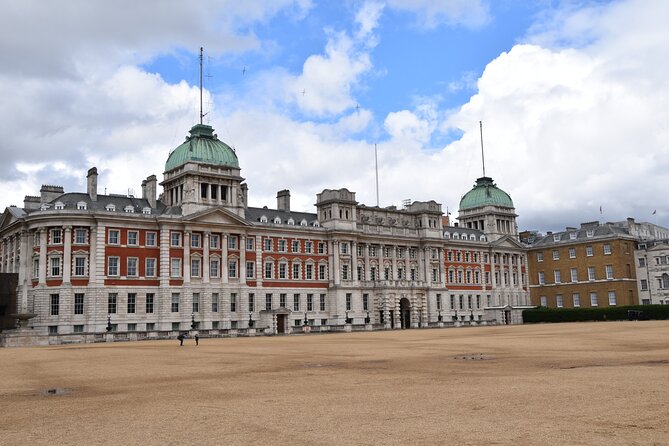 Private 2.5 Hour Taxi Tour of London - London's Greatest Bits! - St James’s Palace: a royal palace that spends a lot of time planning