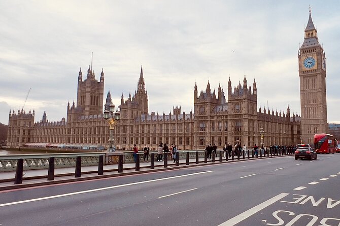 Private 3-Hour London Tour with Pickup – Explore Iconic Landmarks - Westminster Abbey and Big Ben: royal legends, instant orientation
