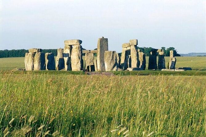 Private Archaeologist Guided Tour Stonehenge, Salisbury & Avebury - Why a private archaeologist changes Stonehenge (and your whole day)