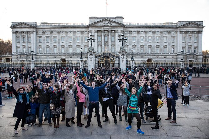 Private Camden’s Best Silent Disco Tour up to 30 participants - Who should book this silent disco walk (and who might not)