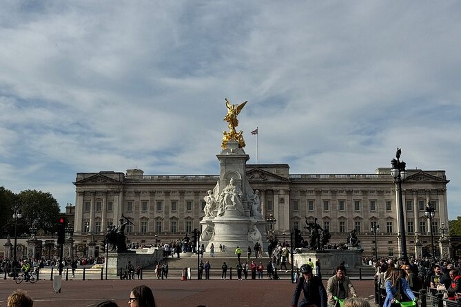 Private Changing of the Guard Experience - The Best Viewing Spot for the Full Changing of the Guard
