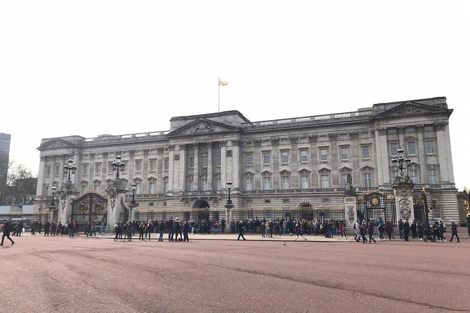 Private Chauffeur at your Disposal in London - London Driving Stress, Offloaded to a Private Chauffeur