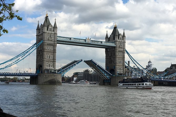 Private Custom Walking Tour: Half Day Sightseeing Tour of London - Shakespeare’s Globe and Piccadilly: theater streets without the ticket line