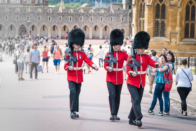 Private Day Tour to Bath and Windsor Castle - How a 10-hour schedule feels in real life