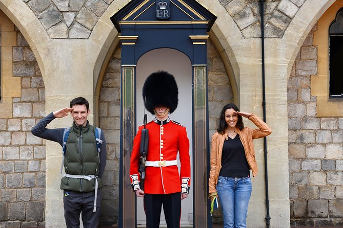Private Day Tour to Bath and Windsor Castle - The guide experience: why Oz-style storytelling helps the day stick