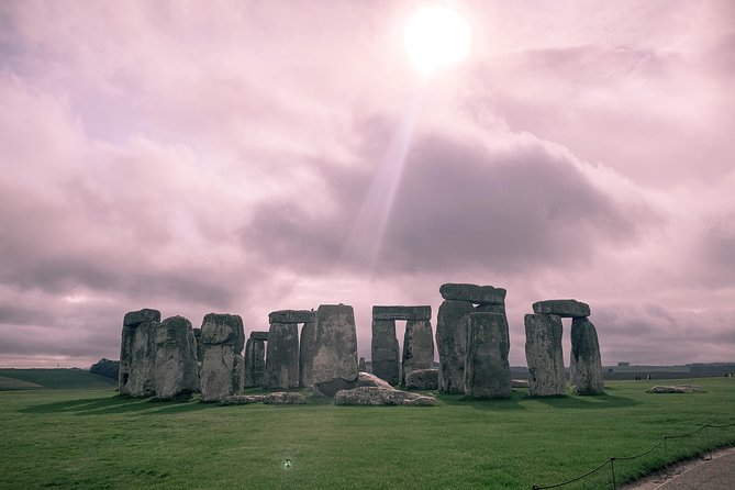 Private Day Tour to Stonehenge and Glastonbury - Price and value for a group of up to 7