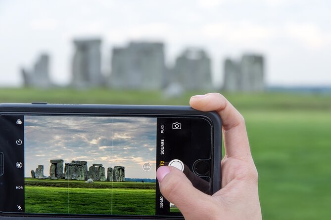 Private Day Tour to Stonehenge, Bath and The Cotswolds - Getting Around: Pickup, Private Vehicle Comfort, and Timing