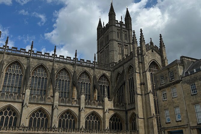 Private Day Tour to Stonehenge, Bath and The Cotswolds - Price Per Group: What You’re Really Paying For