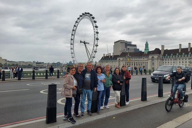 Private Day Tours in London - West End and Westminster Icons: Piccadilly, Royal Parks, Palaces, and Guard Drama