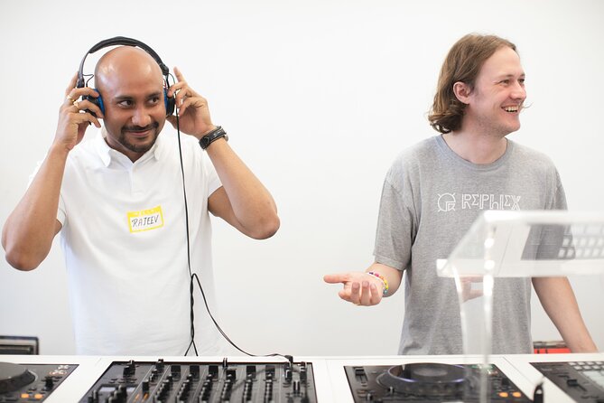 Private DJ Class - Where You Meet and What “Studio Time” Feels Like