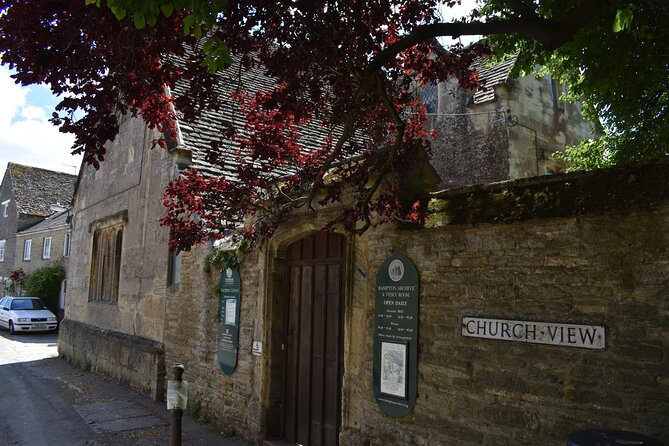 Private Downton Abbey Tour, including Bampton, Cogges Farm, and Highclere - Who This Tour Is Best For (and Who Might Skip It)