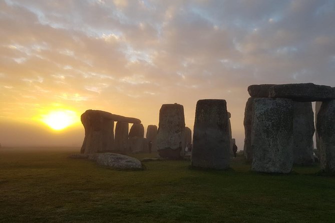 Private Driver guided tour Stonehenge Windsor castle and Bath. - Price and Value for Groups Up to 7